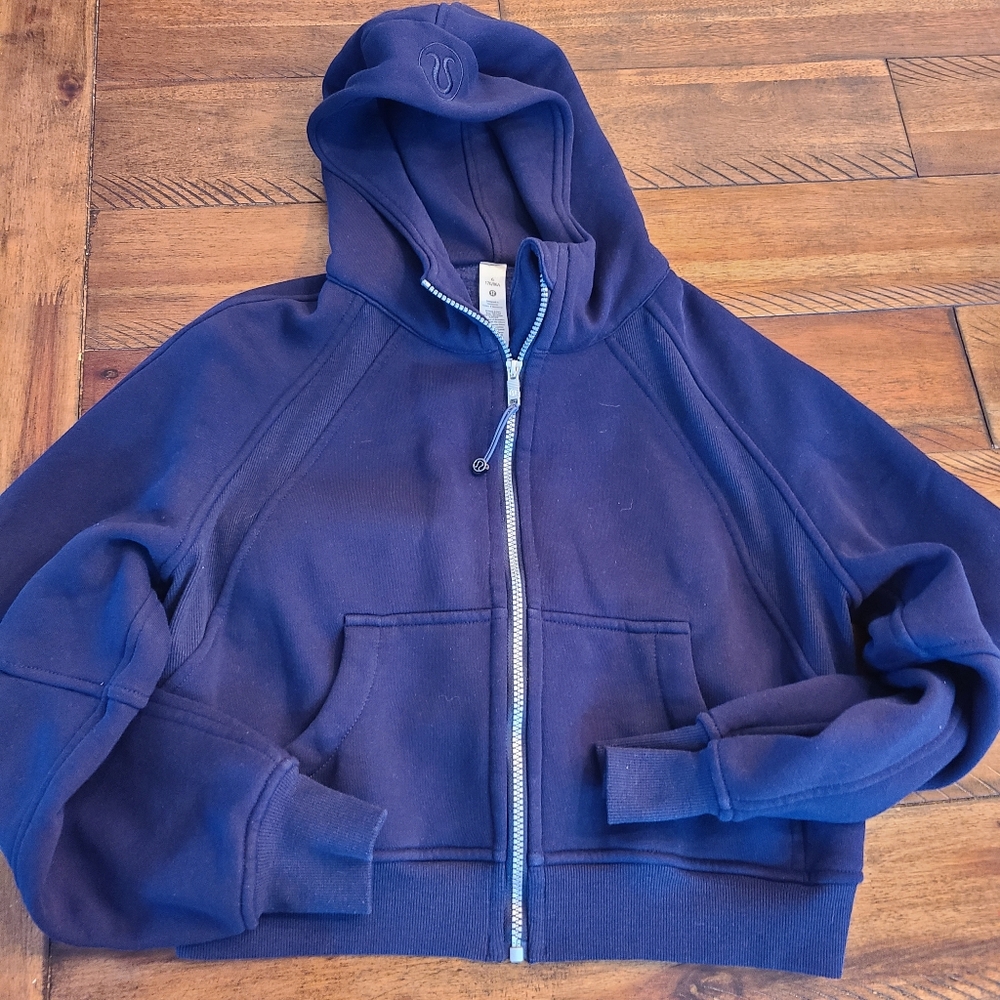 Lululemon zip up hoodie